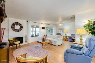 Photo #6: 6042099 Listing