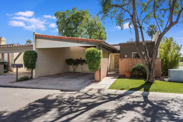MLS: 6042227 Condo For Sale