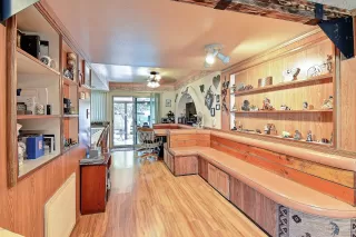 Photo #4: 6042264 Listing