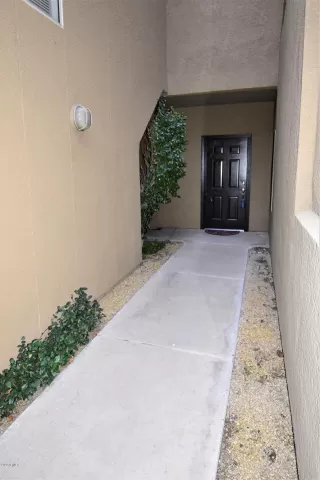 Photo #2: 6042307 Listing 