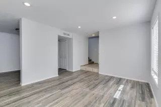 Photo #4: 6042329 Listing