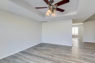 Photo #6: 6042329 Listing