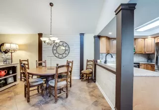 Photo #3: 6042366 Listing 