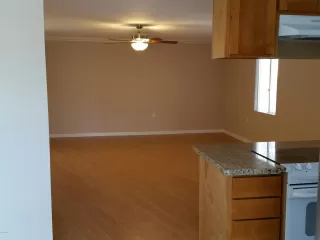 Photo #5: 6042451 Listing