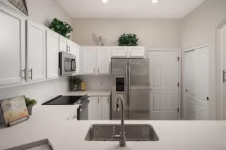 Photo #5: 6042512 Listing