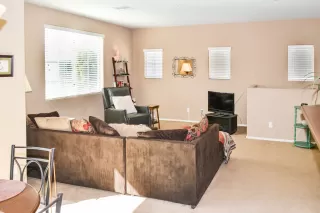 Photo #2: 6042547 Listing