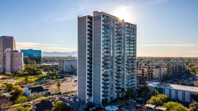 MLS: 6042583 Condo For Sale