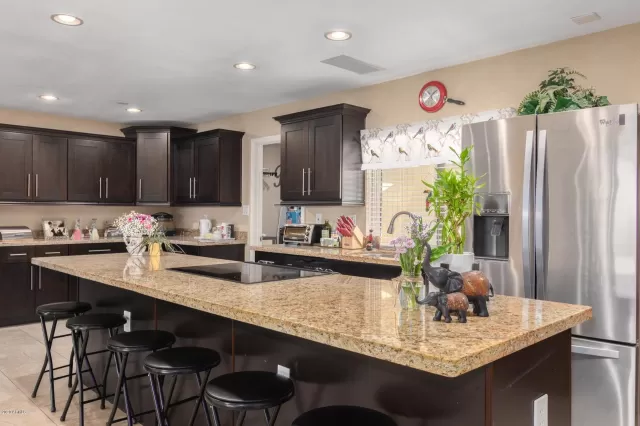 MLS: 6042782 Condo For Sale