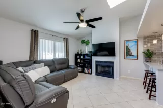 Photo #3: 6042790 Listing