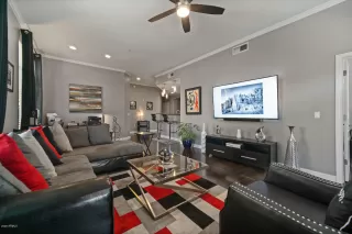 Photo #5: 6042794 Listing 