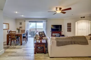 Photo #6: 6042828 Listing 