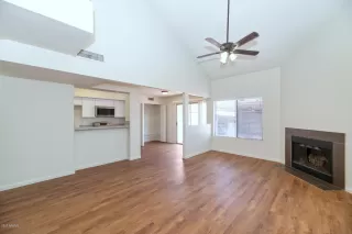 Photo #3: 6042964 Listing