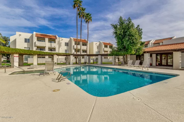 MLS: 6042971 Condo For Sale