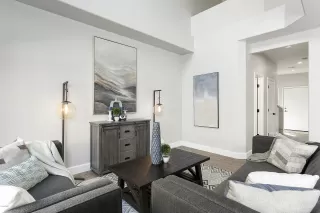 Photo #4: 6043127 Listing