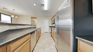 Photo #2: 6043135 Listing