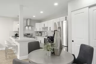 Photo #4: 6043149 Listing 