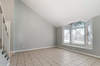 Photo #4: 6043300 Listing 