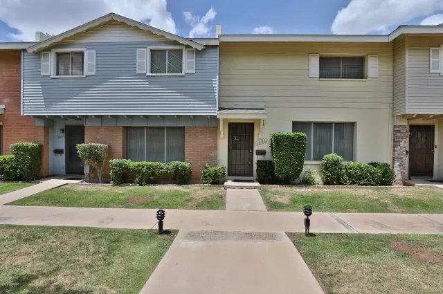 MLS: 6043446 Condo For Sale