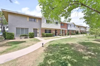 Photo #1: 6043446 Listing