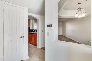 Photo #2: 6043538 Listing