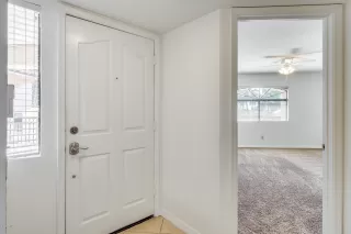 Photo #3: 6043538 Listing