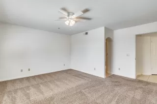 Photo #5: 6043538 Listing