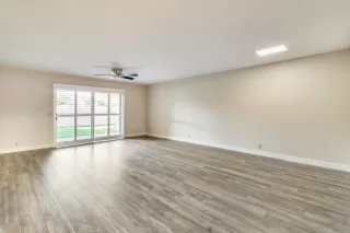 Photo #3: 6043580 Listing