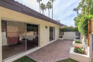 Photo #2: 6043620 Listing