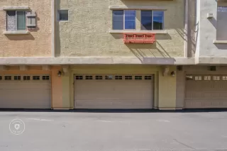 Photo #4: 6043791 Listing