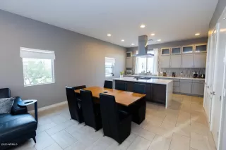 Photo #3: 6043963 Listing