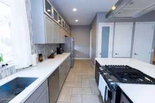 Photo #6: 6043963 Listing