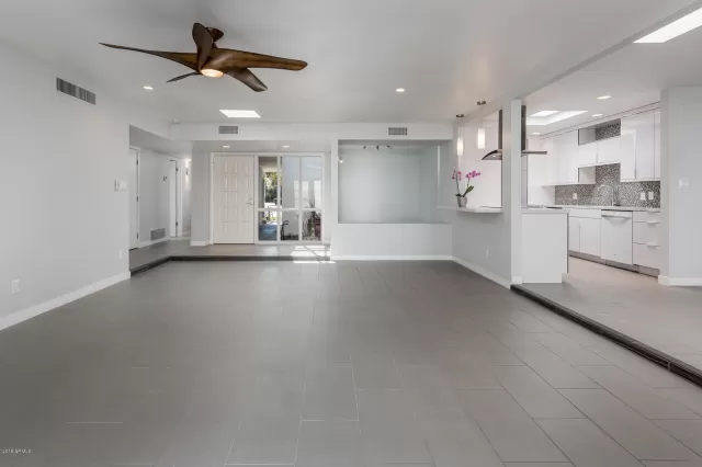 MLS: 6044098 Condo For Sale