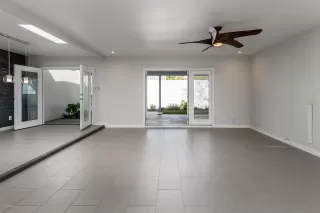 Photo #2: 6044098 Listing