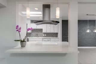 Photo #3: 6044098 Listing