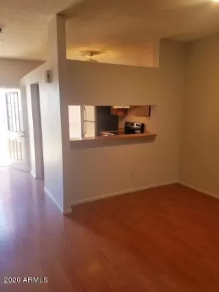 Photo #4: 6044351 Listing