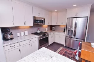 Photo #1: 6044388 Listing 