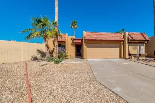 Photo #1: 6044409 Listing