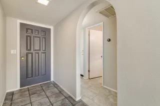 Photo #3: 6044409 Listing