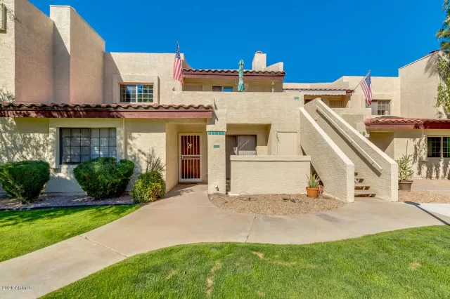 MLS: 6044446 Condo For Sale