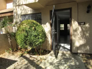 Photo #5: 6044669 Listing 