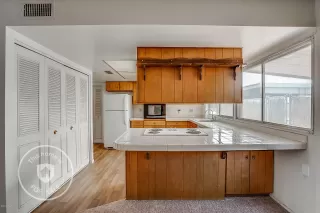 Photo #5: 6044966 Listing 