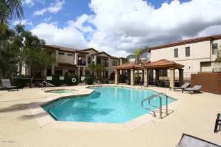 Photo #6: 6045259 Listing 