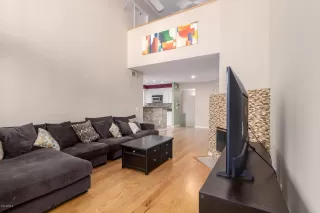 Photo #3: 6045276 Listing