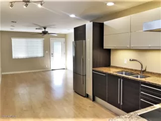 Photo #4: 6045292 Listing