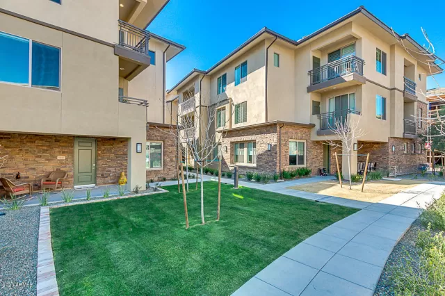 MLS: 6045380 Condo For Sale