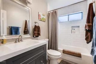 Photo #5: 6045534 Listing