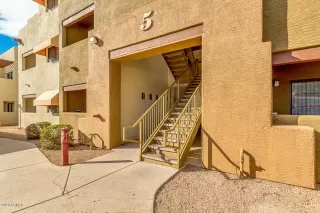 Photo #3: 6045627 Listing