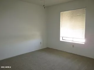 Photo #5: 6045653 Listing