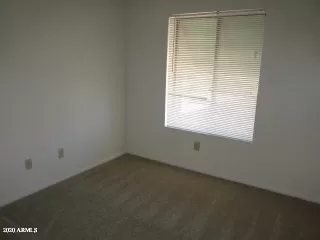 Photo #6: 6045653 Listing