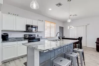 Photo #6: 6045724 Listing 